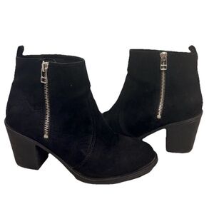 H&M Black Suede Chelsea Ankle Boots Side Silver Zipper Chunky Block Heel Size 7
